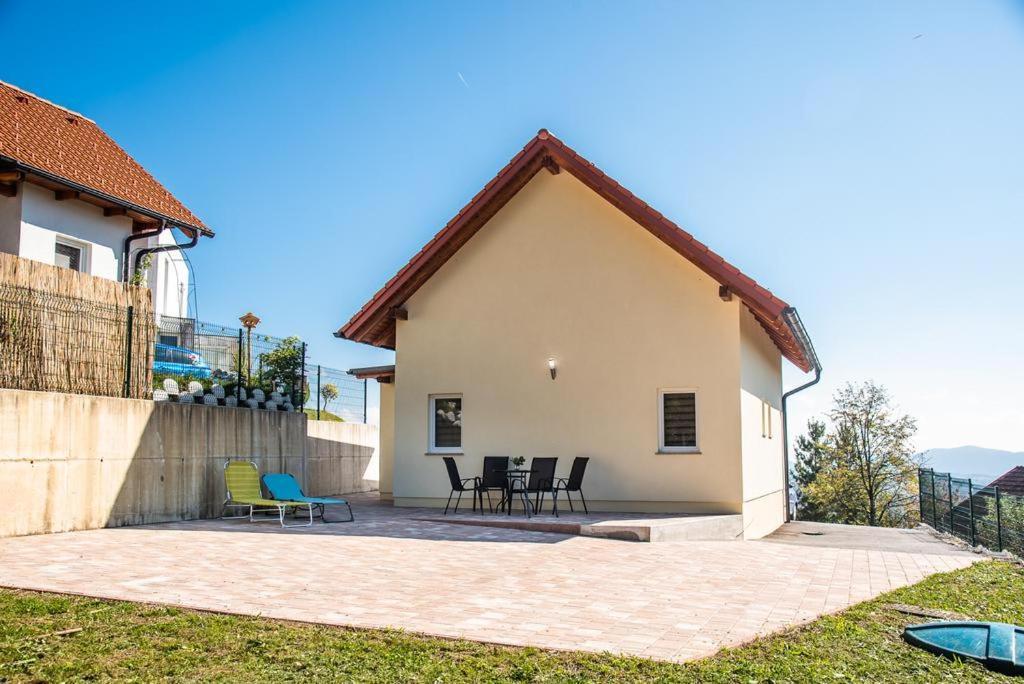 Holiday Home Bor Podcetrtek Bagian luar foto