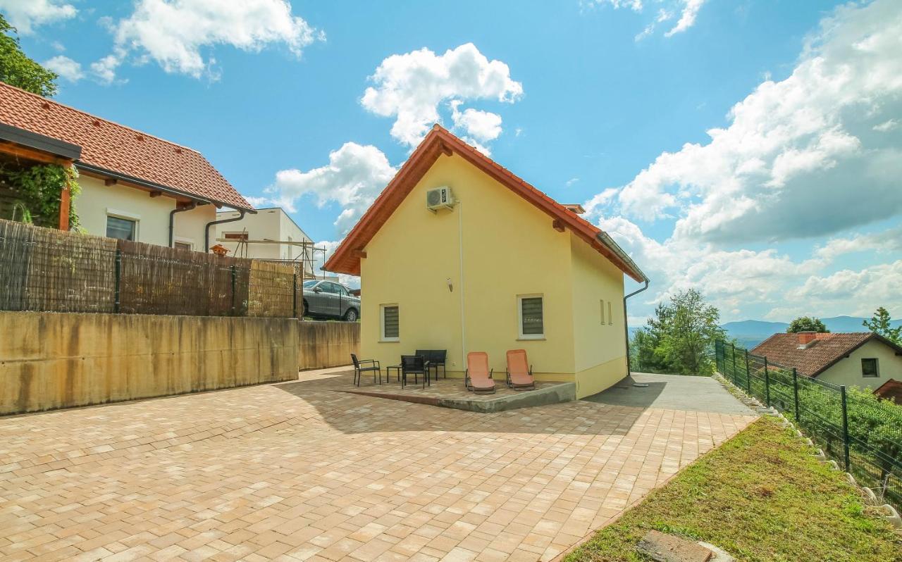 Holiday Home Bor Podcetrtek Bagian luar foto